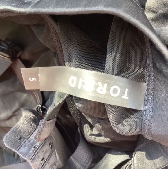 Torrid NWOT Black One Piece Swimsuit - Picture 3 of 6